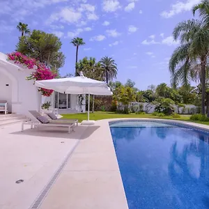 villa-el-pilar.1costadelsol.com/